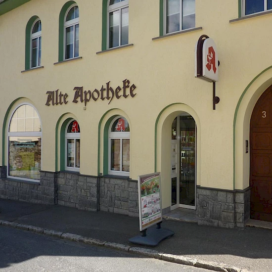 Die Apotheke mit Flair – ganz in Ihrer Nähe!